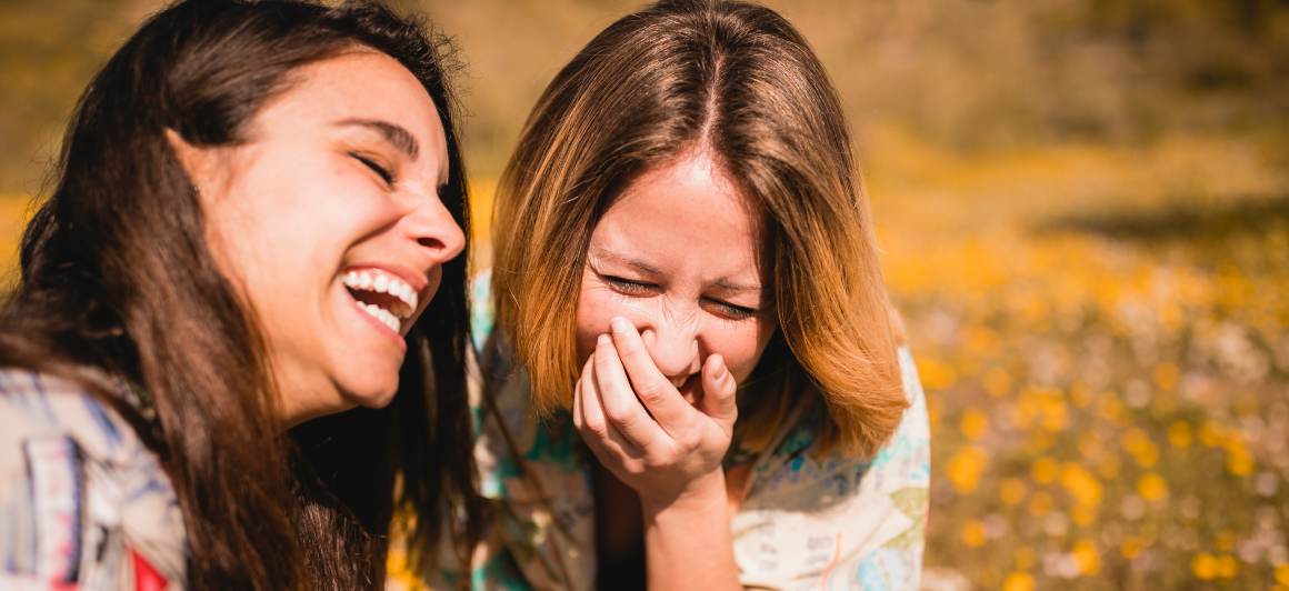 Umfassen Sie die Freude: Lachen Sie täglich, um Spannungen abzubauen