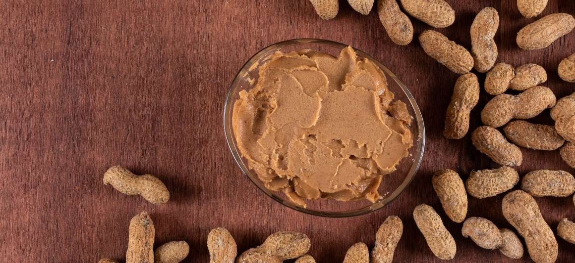 Magnesium Content in Dry Roasted Peanut Butter per Ounce