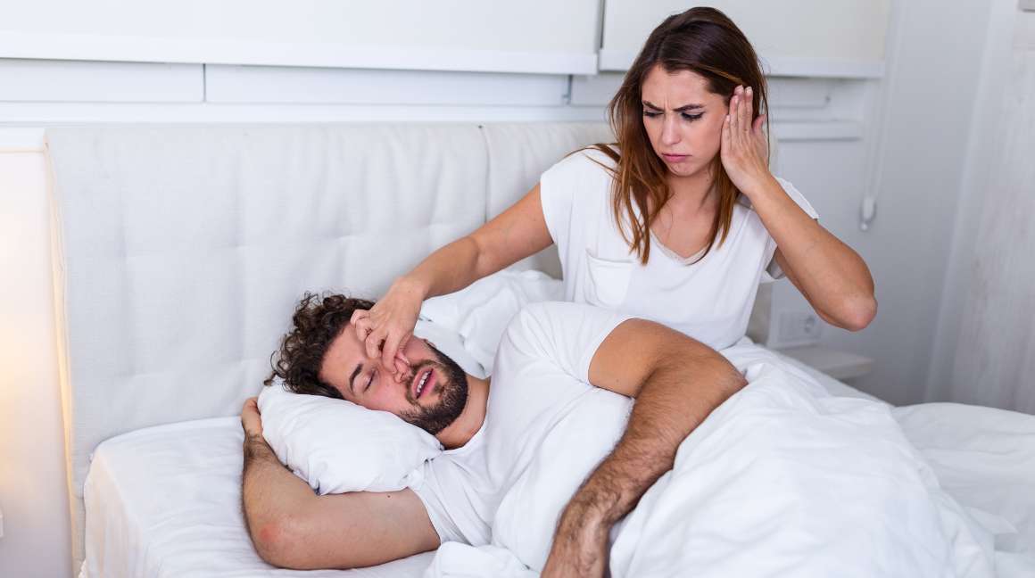 what-to-do-when-someone-is-snoring-and-you-can-t-sleep