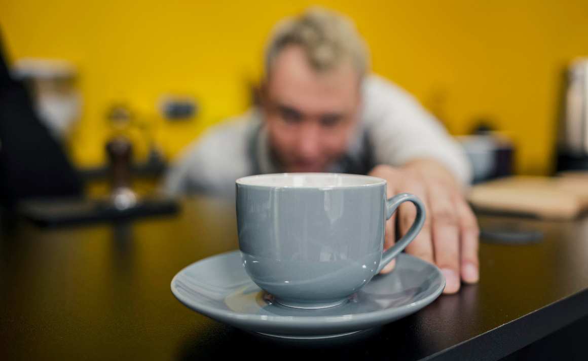 Perché la caffeina mi fa stancare?