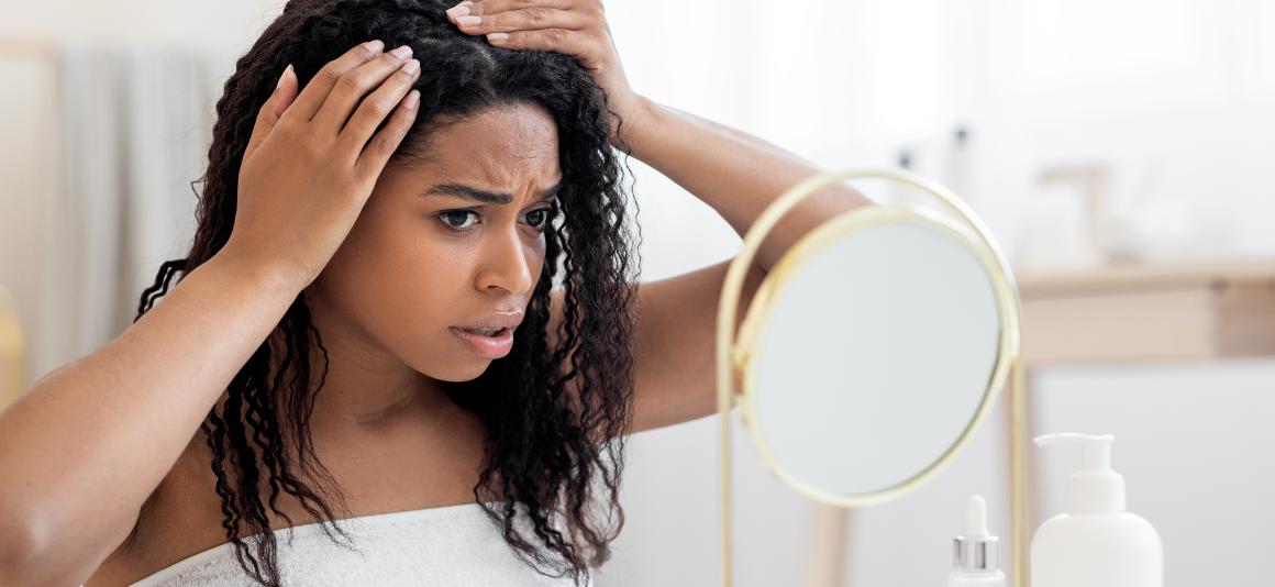 Come individuare i segni di disidratazione dei capelli e rivitalizzare le ciocche secche